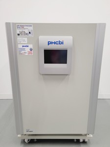 Image of PHCBI CO2 Incubator Model Type MCO-170AICD-PE With Shelving And Tray Lab