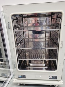 Thumbnail image of PHCBI CO2 Incubator Model Type MCO-170AICD-PE With Shelving And Tray Lab