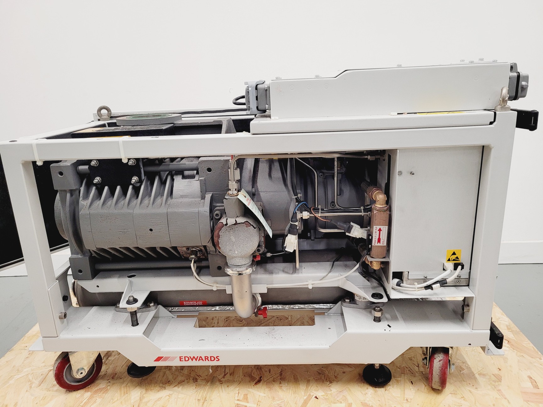 Edwards Pump Rack Edwards Model iQDP80 Dry Vacuum Pump Lab