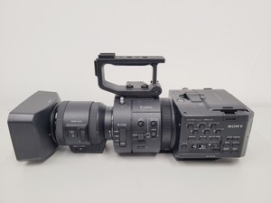 Thumbnail image of Sony NEX FS700R Exmor Super 35 CMOS Sensor Camcorder Kit Slow Motion Lab