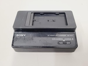 Thumbnail image of Sony NEX FS700R Exmor Super 35 CMOS Sensor Camcorder Kit Slow Motion Lab