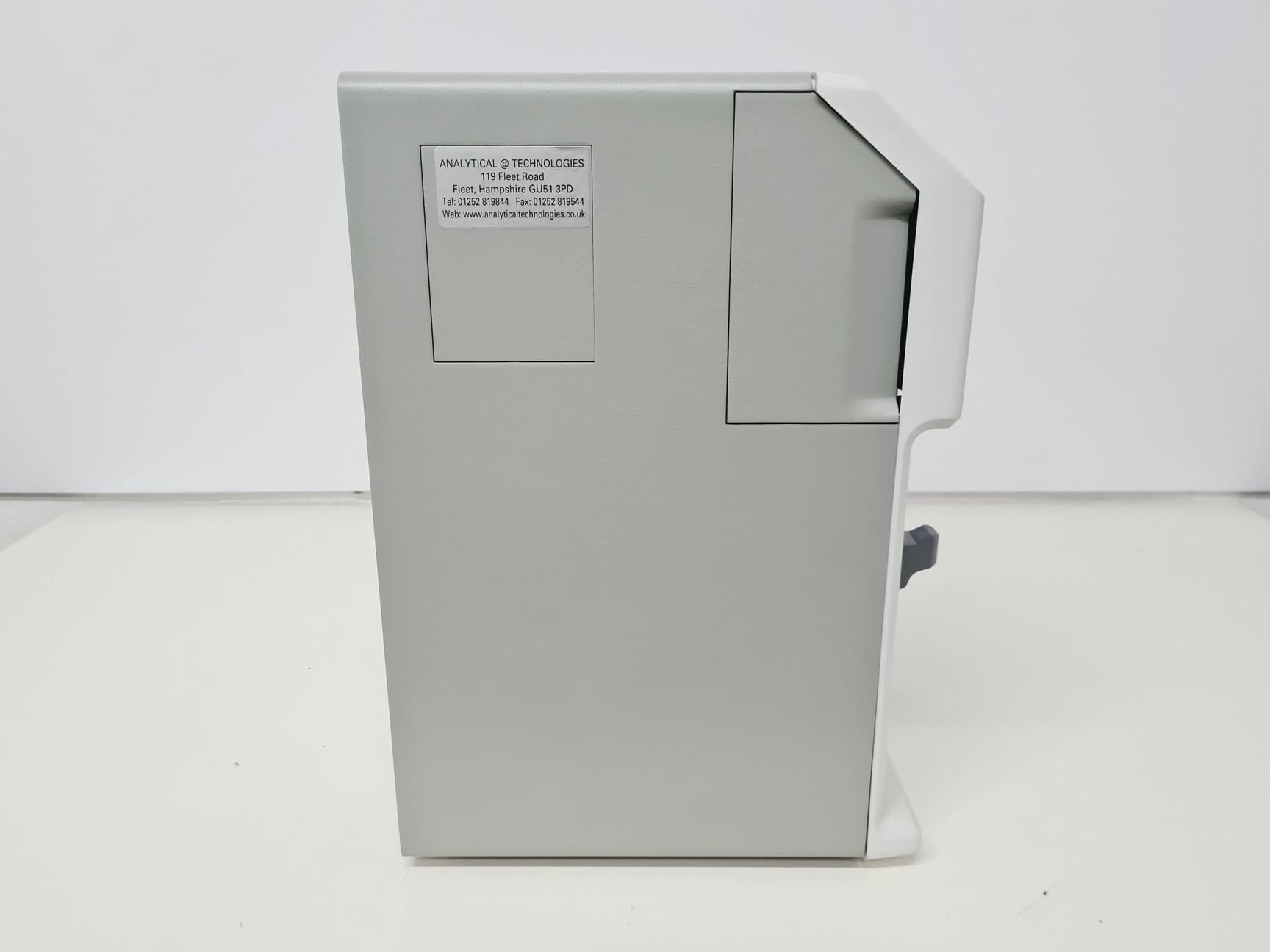 Image of YSI 2300 STAT Plus Lactate Glucose Analyzer 2300D Lab