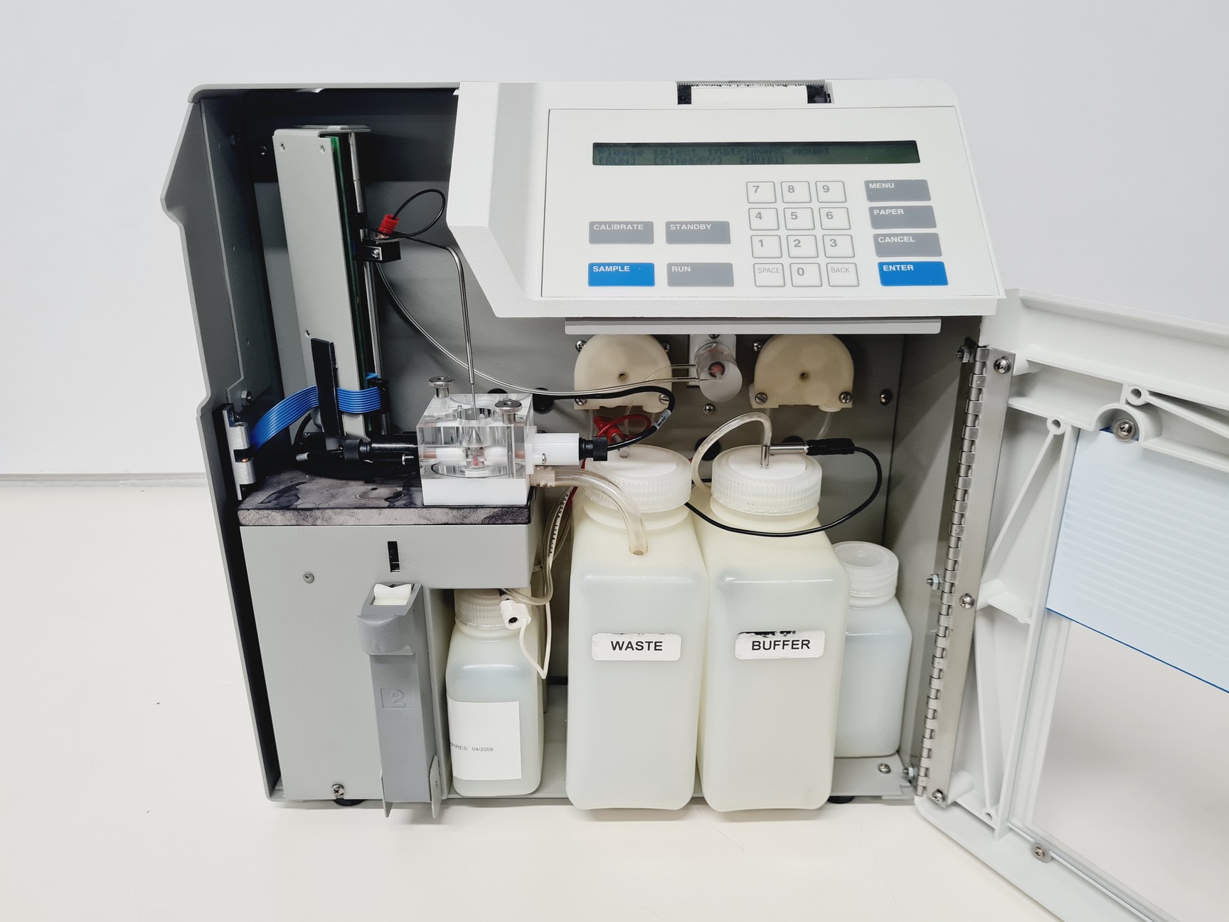 Image of YSI 2300 STAT Plus Lactate Glucose Analyzer 2300D Lab