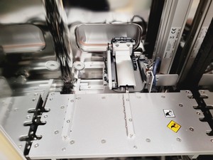 Thumbnail image of Thermo Scientific Cytomat 2 C-LIN Automated CO2 Incubator Lab