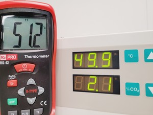 Thumbnail image of Thermo Scientific Cytomat 2 C-LIN Automated CO2 Incubator Lab