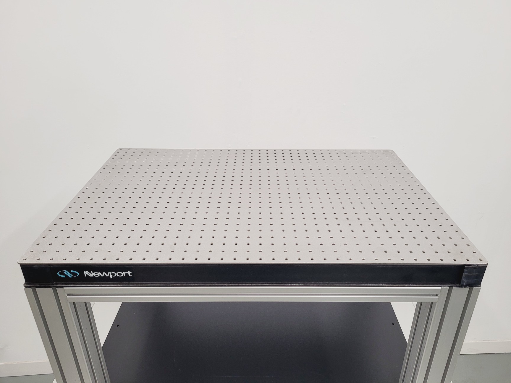 Image of Newport Optical Breadboard Metric Table 90 x 60cm With Bottom Shelf