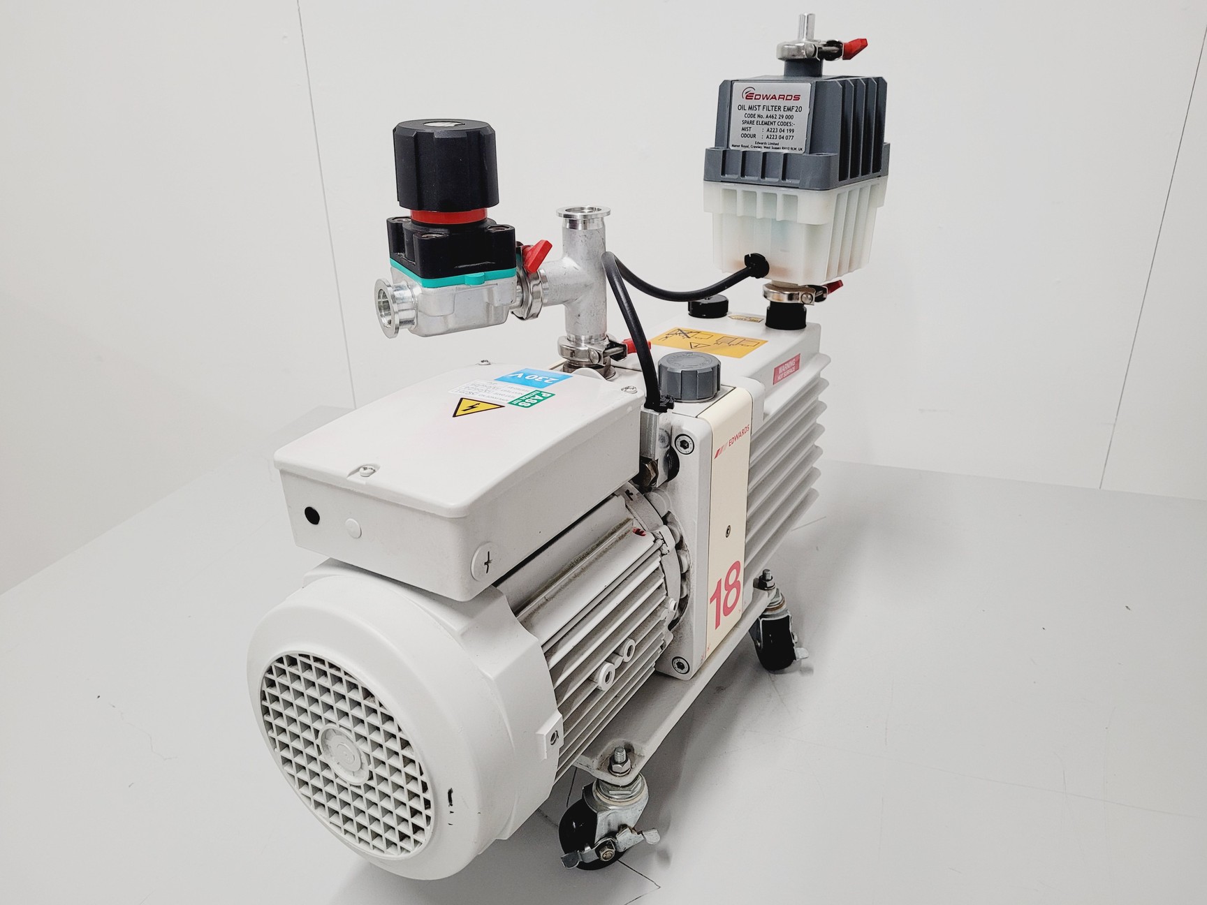 Image of Edwards 18 Vacuum Pump Model E2M18 With Oil Mist Filter and Speedivalve