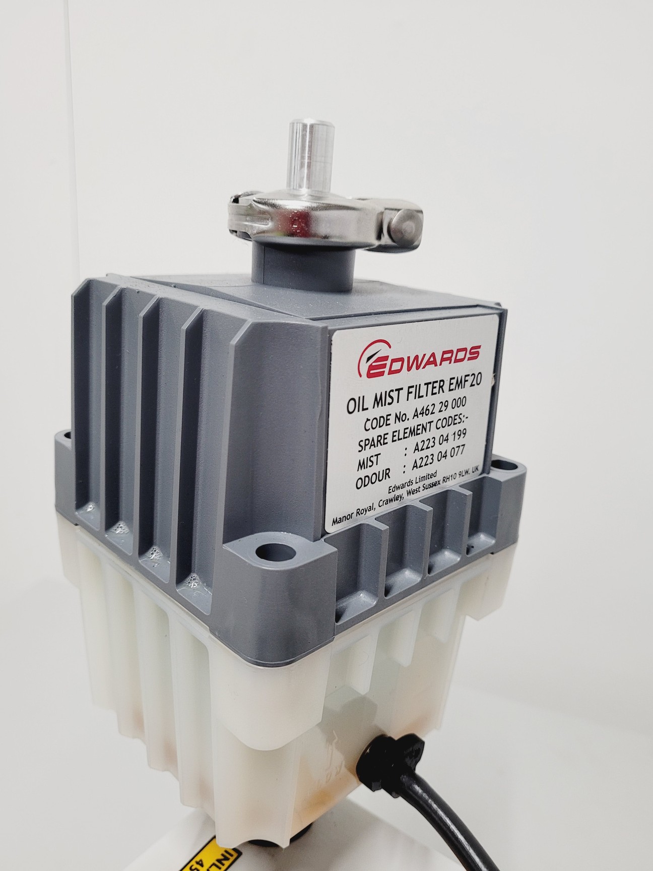 Image of Edwards 18 Vacuum Pump Model E2M18 With Oil Mist Filter and Speedivalve