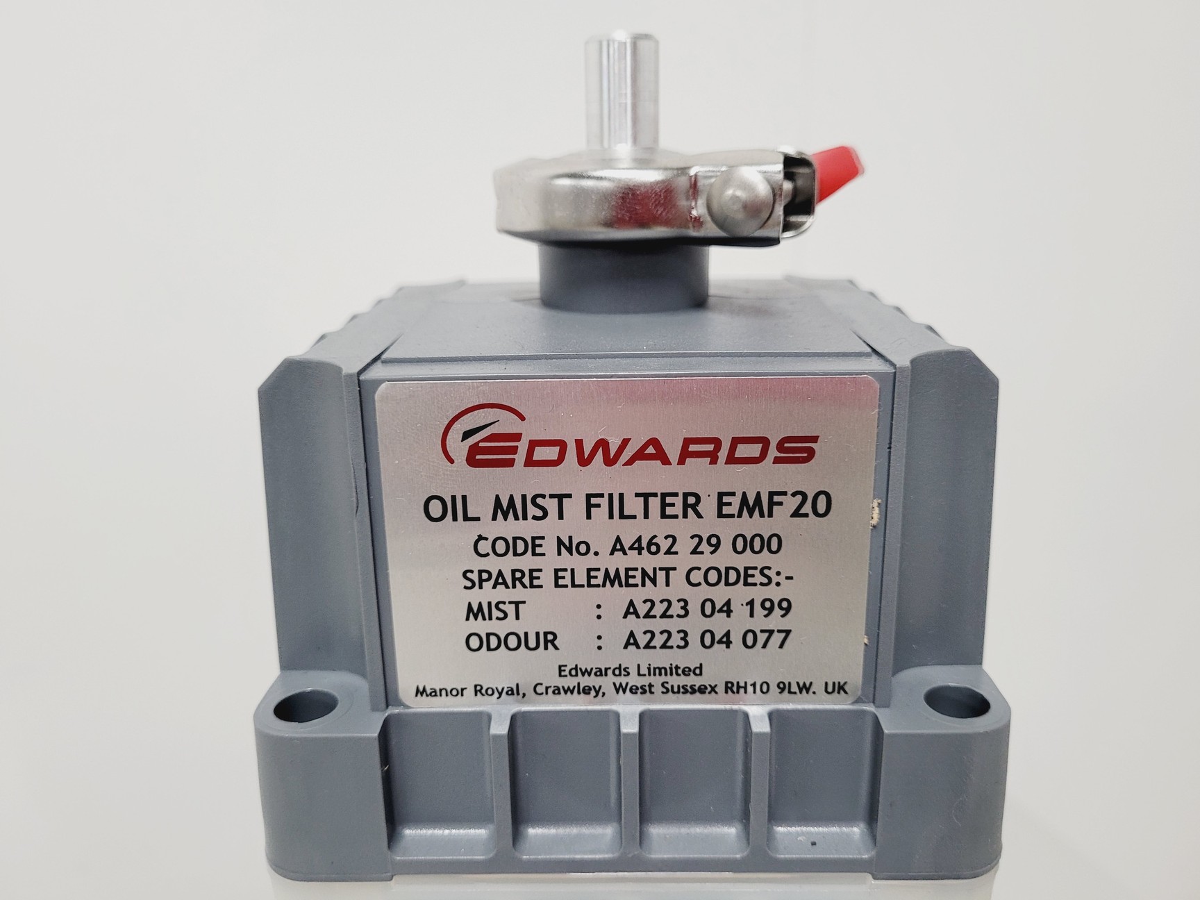 Image of Edwards 18 Vacuum Pump Model E2M18 With Oil Mist Filter and Speedivalve