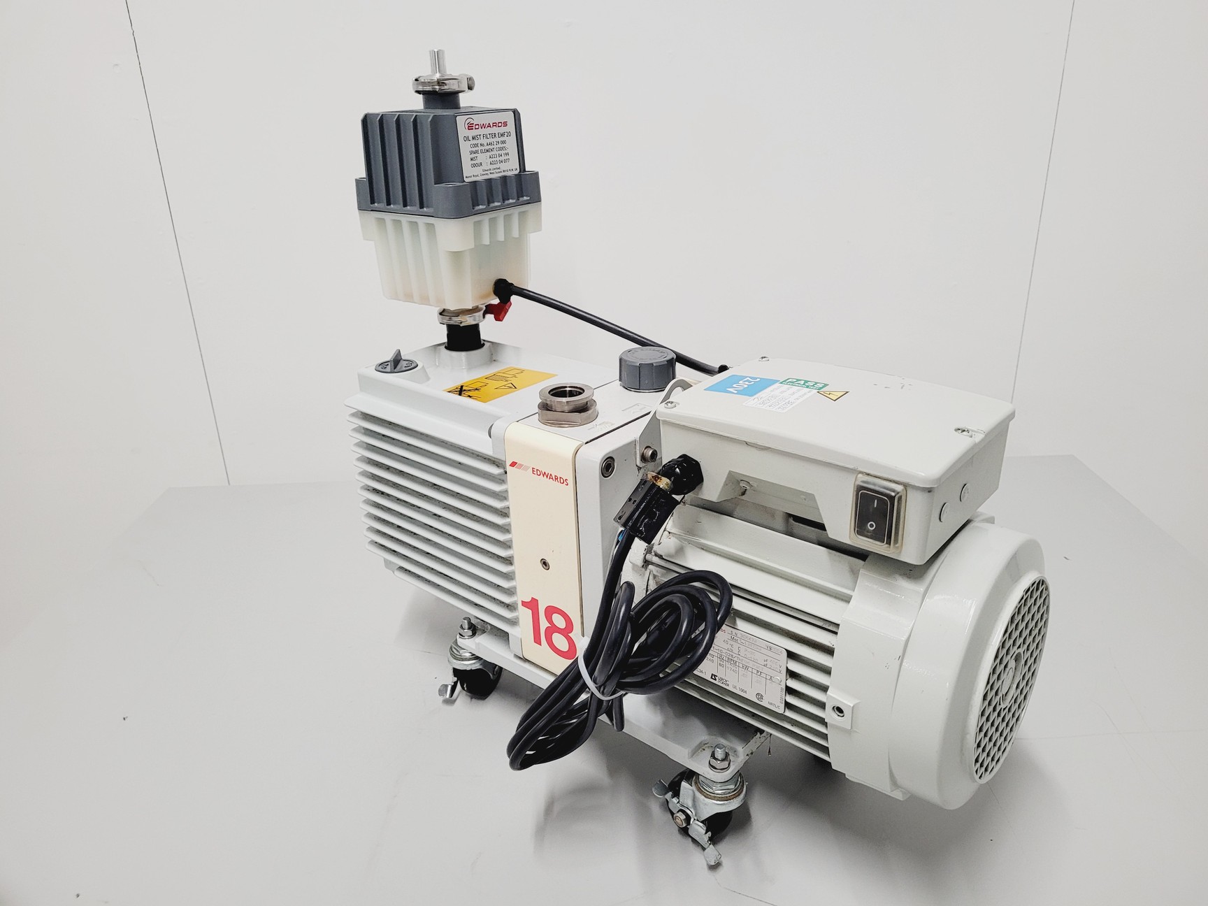 Image of Edwards 18 Vacuum Pump Model E2M18 With Oil Mist Filter