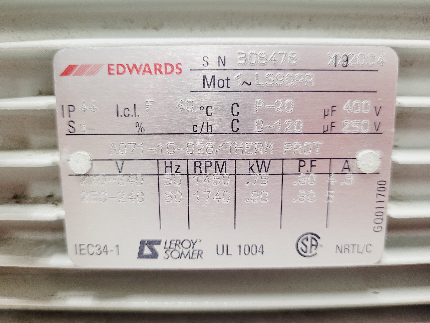 Image of Edwards 18 Vacuum Pump Model E2M18 With Oil Mist Filter
