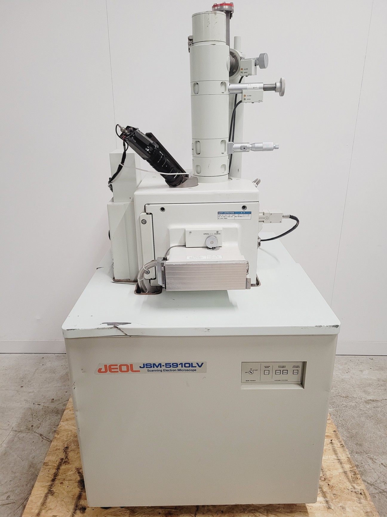 Image of JEOL JSM-5910LV SEM Scanning Electron Microscope Lab Spares/repairs