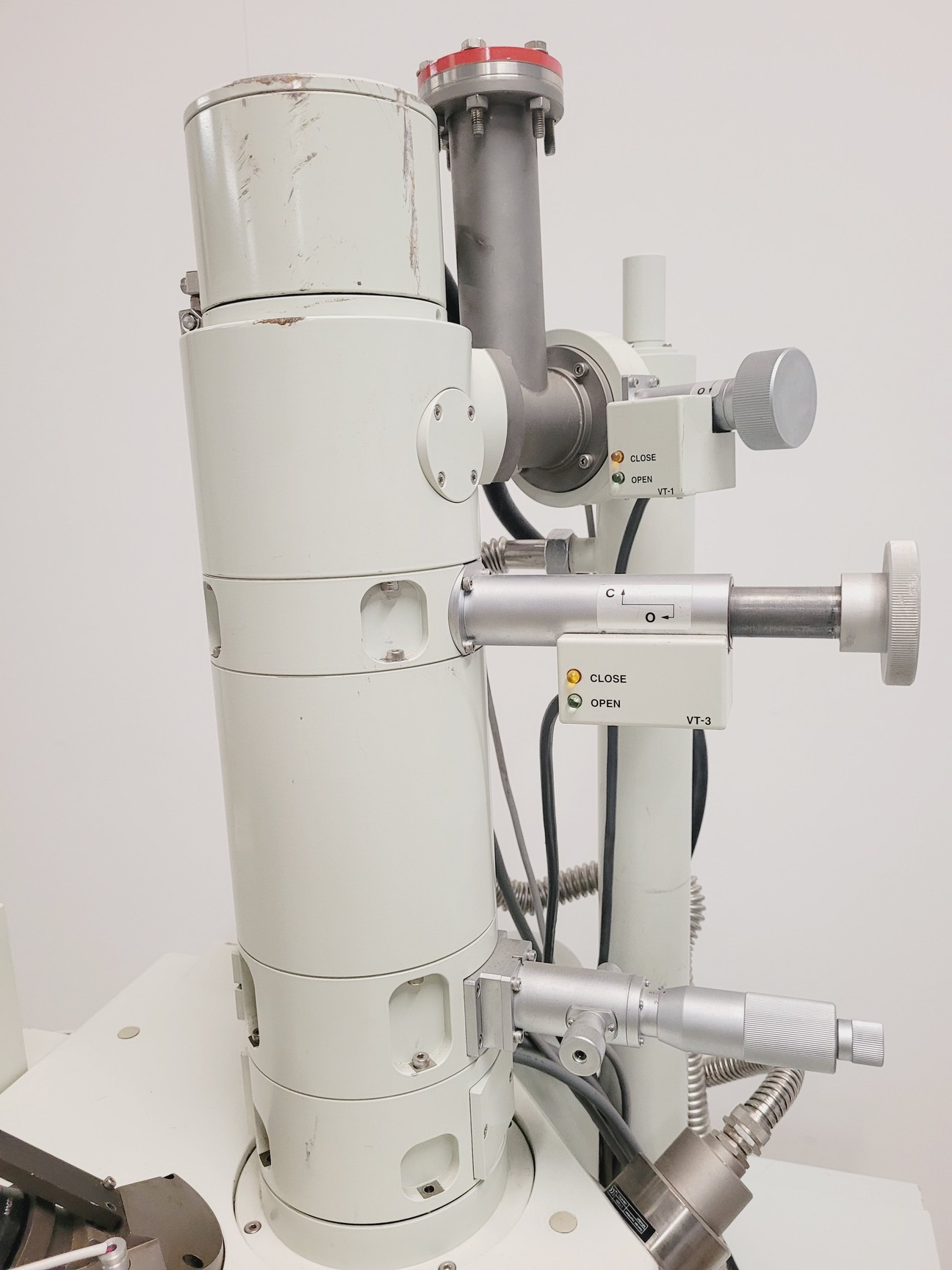 Image of JEOL JSM-5910LV SEM Scanning Electron Microscope Lab Spares/repairs