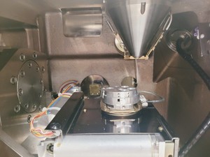 Thumbnail image of JEOL JSM-5910LV SEM Scanning Electron Microscope Lab Spares/repairs