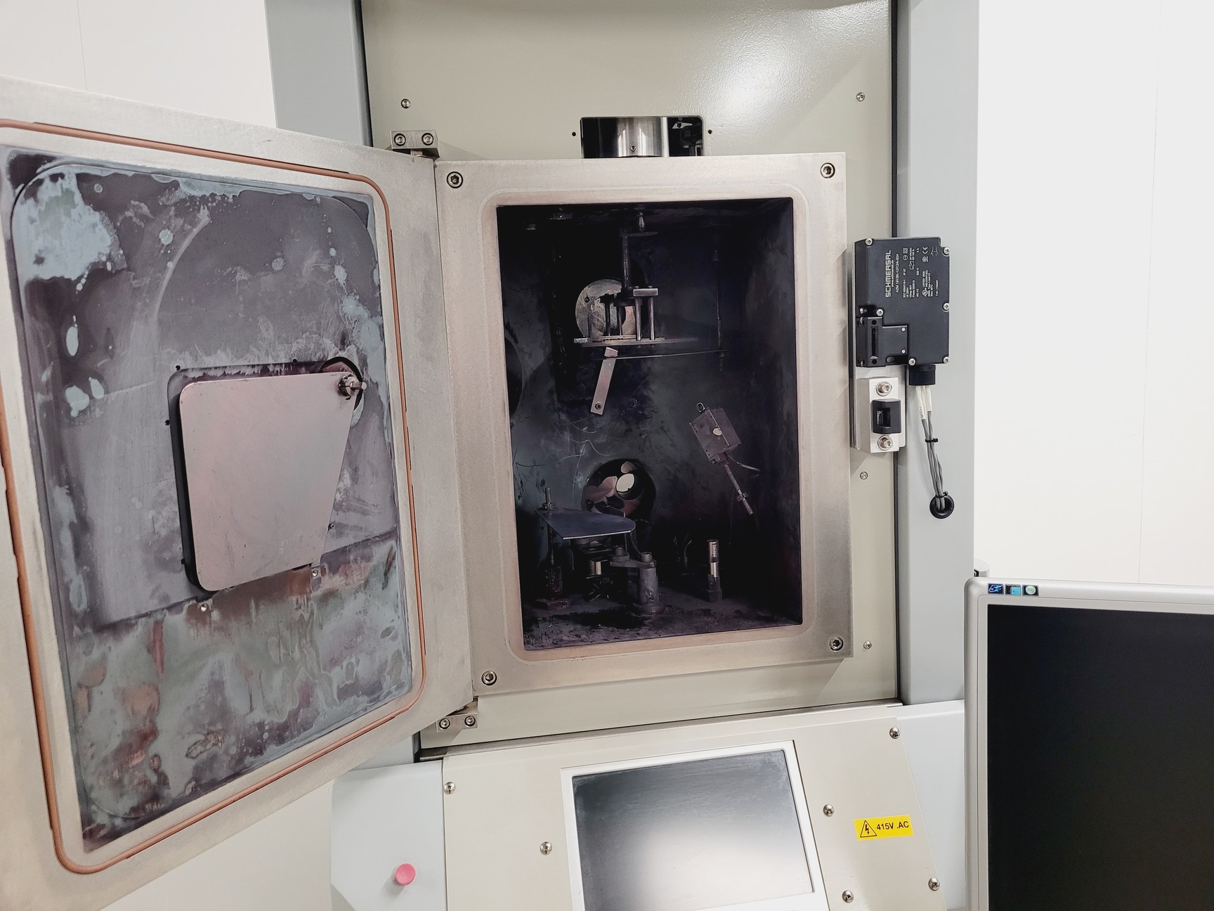 Image of Kurt J Lesker Nano 38 Thermal Evaporator Deposition System w/ PC & Software Lab