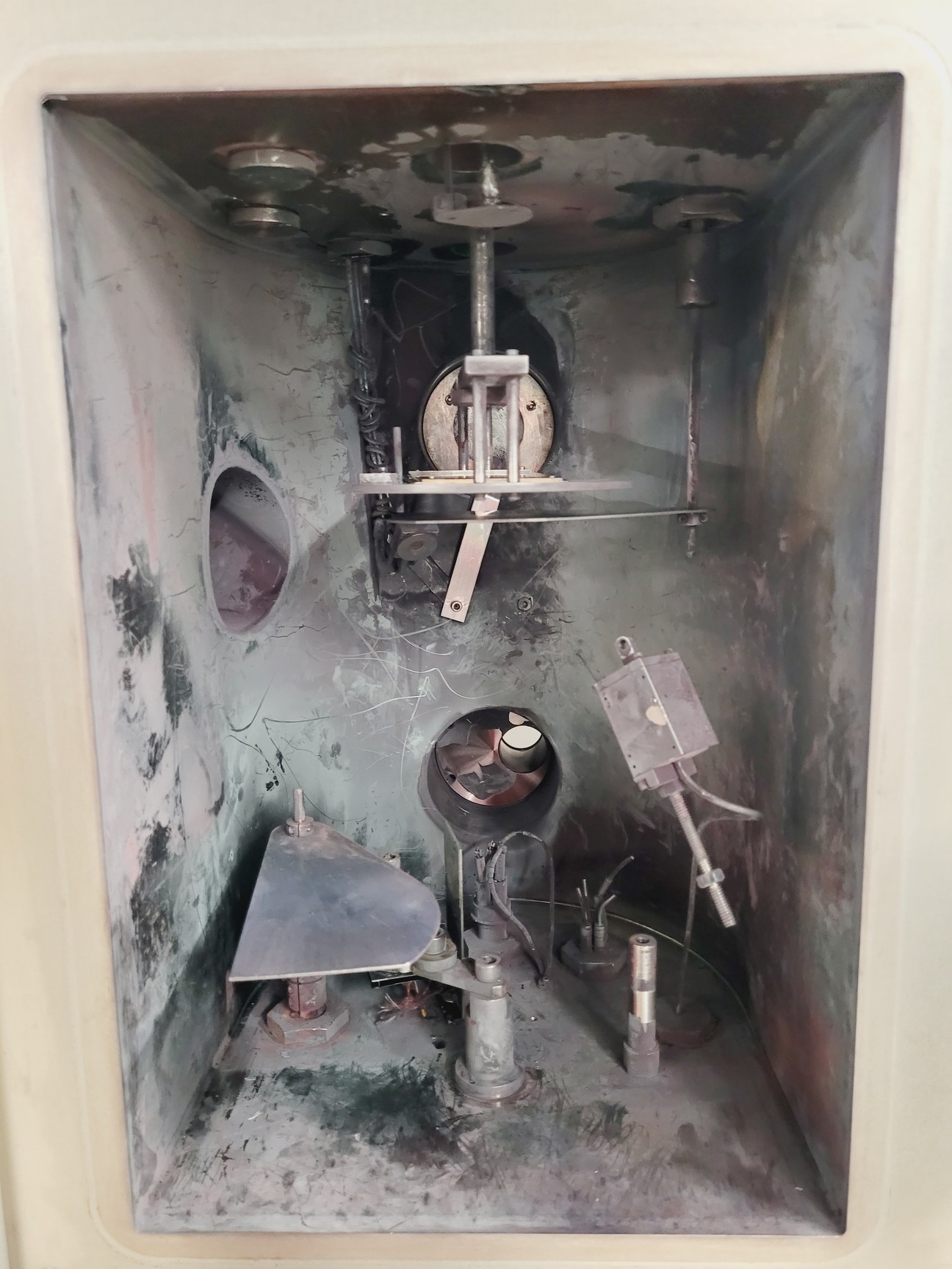 Image of Kurt J Lesker Nano 38 Thermal Evaporator Deposition System w/ PC & Software Lab