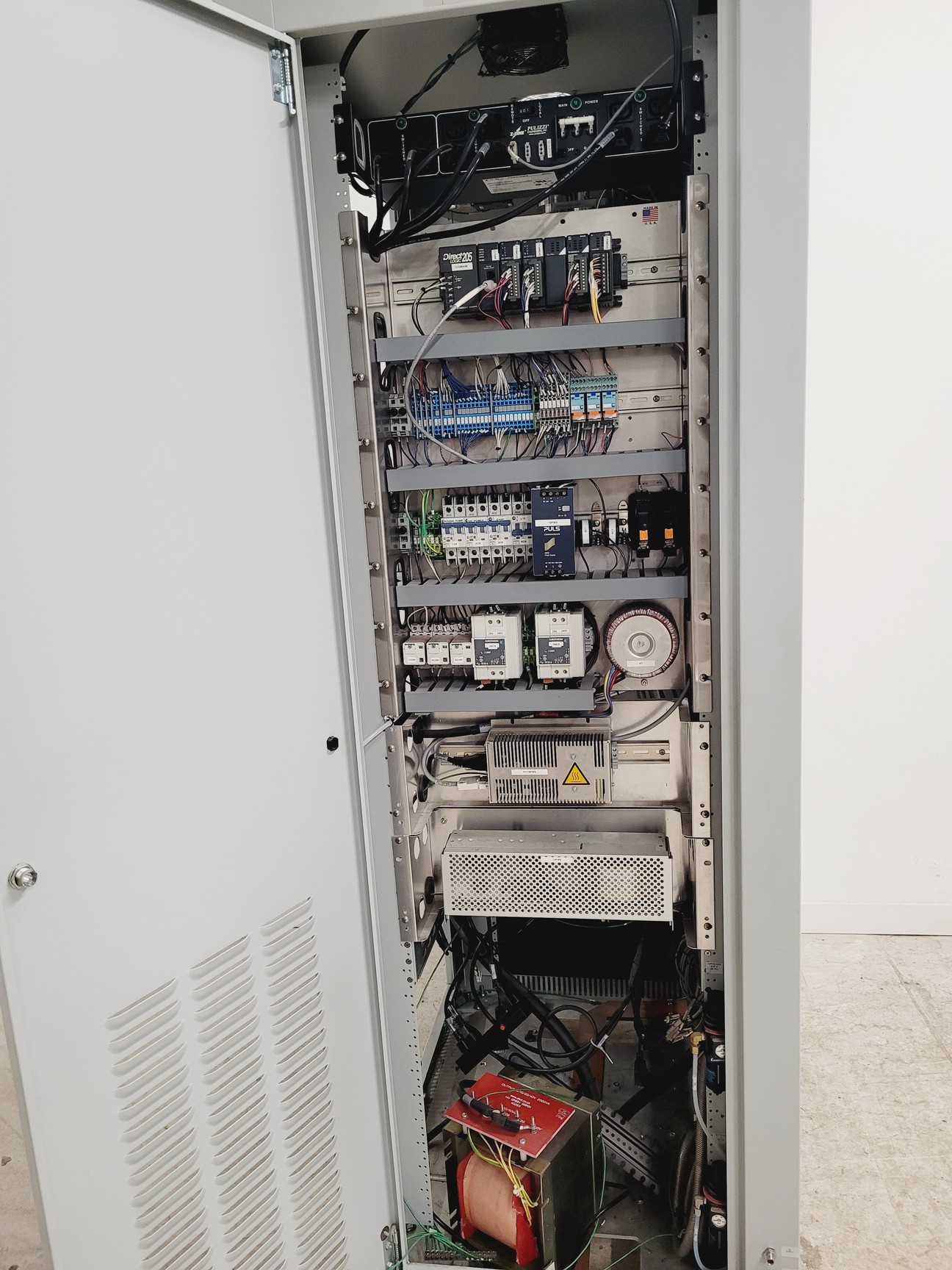 Image of Kurt J Lesker Nano 38 Thermal Evaporator Deposition System w/ PC & Software Lab