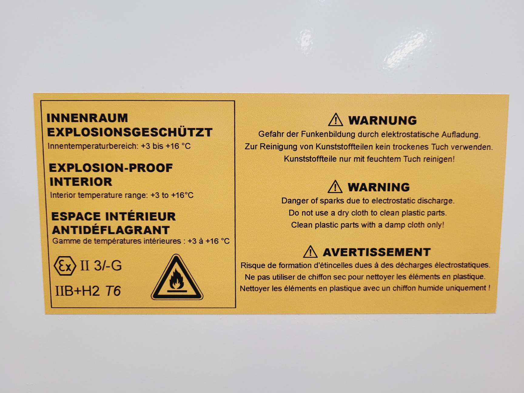 Image of Liebherr Mediline LKexv 3910 Laboratory Refrigerator Fridge Lab