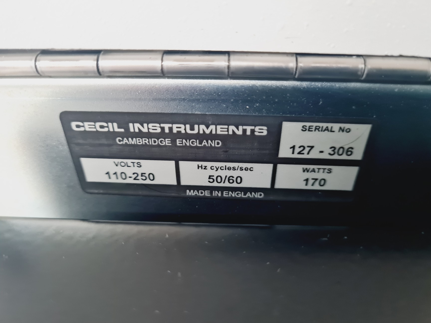 Image of Cecil CE 3041 3000 Series UV/VIS Spectrophotometer Lab