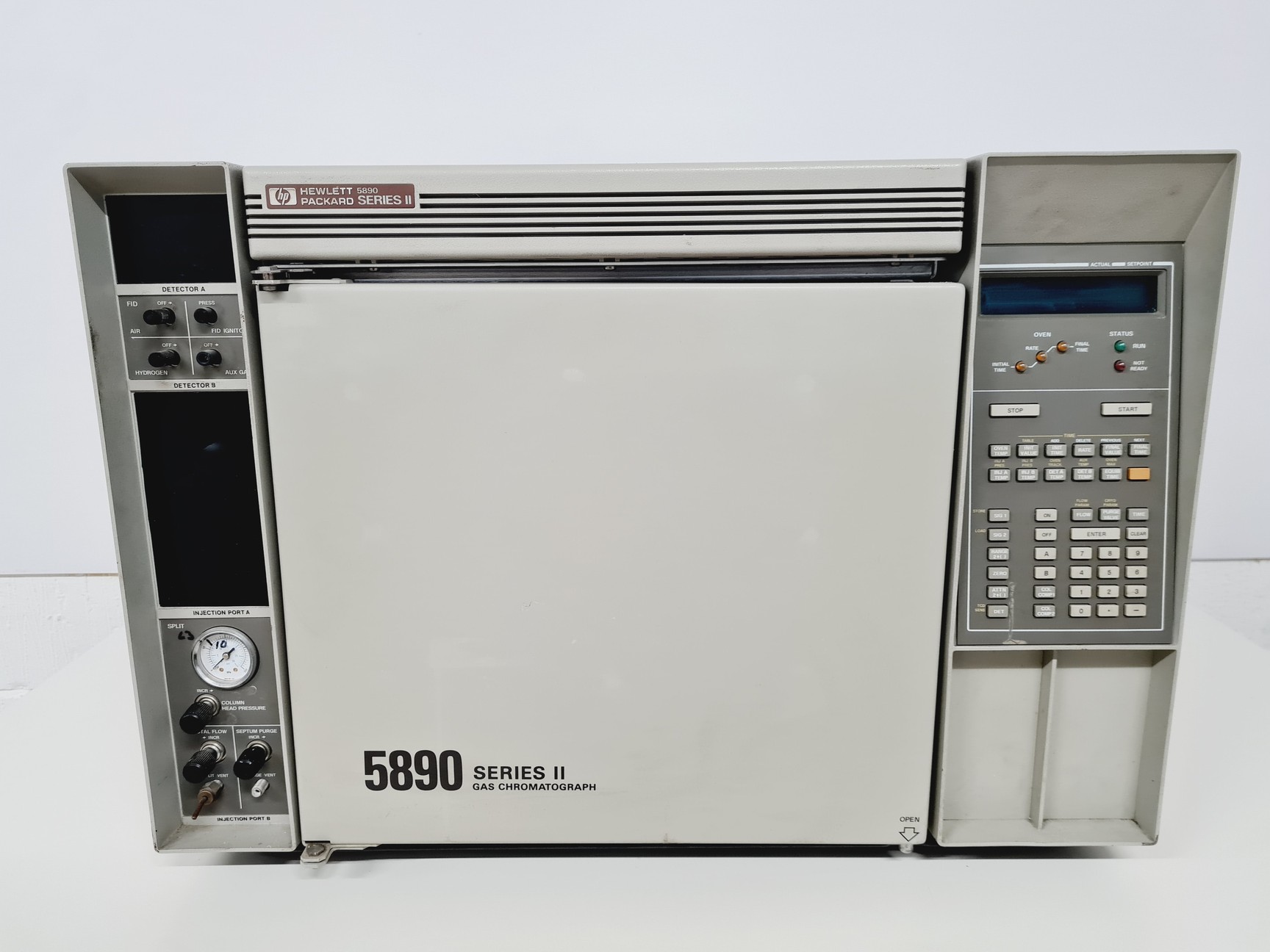 Image of Hewlett Packard 5890 Series II Gas Chromatograph Lab