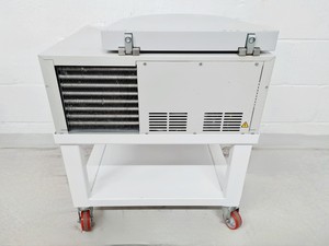 Thumbnail image of Eppendorf Refrigerated Centrifuge 5804 R w/ Eppendorf A-4-44 Rotor Lab