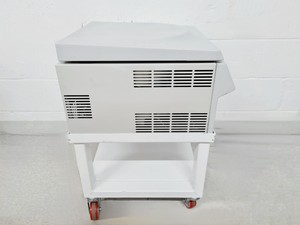Thumbnail image of Eppendorf Refrigerated Centrifuge 5804 R w/ Eppendorf A-4-44 Rotor Lab