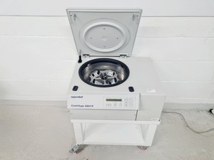 Thumbnail image of Eppendorf Refrigerated Centrifuge 5804 R w/ Eppendorf A-4-44 Rotor Lab
