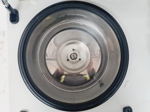 Thumbnail image of Eppendorf Refrigerated Centrifuge 5804 R w/ Eppendorf A-4-44 Rotor Lab