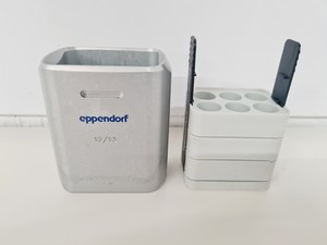 Thumbnail image of Eppendorf Centrifuge Model 5804 R w/ Eppendorf A-4-44 Rotor Lab