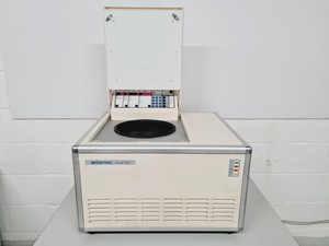 Thumbnail image of Sigma 4K10 Refrigerated Centrifuge with 3 x Rotors Lab