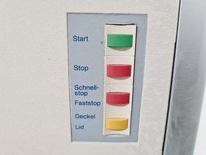 Thumbnail image of Sigma 4K10 Refrigerated Centrifuge with 3 x Rotors Lab