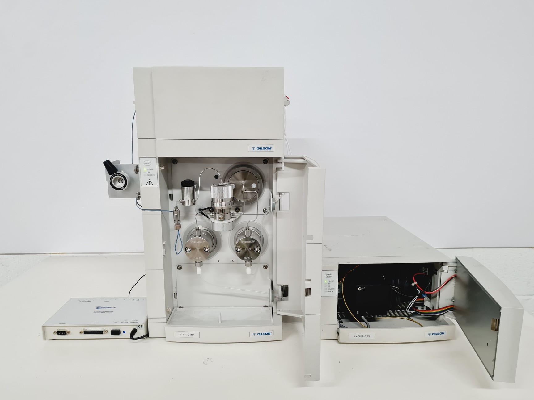 Image of Gilson 322 Pump with Gilson UV/VIS-155 & Rheodyne 7725i Injector System Lab