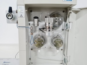 Thumbnail image of Gilson 322 Pump with Gilson UV/VIS-155 & Rheodyne 7725i Injector System Lab