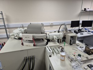 Thumbnail image of JEOL The MStation JMS-700 JMS-700(2) Double Focusing Mass Spectrometer Lab