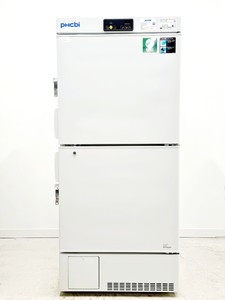 Image of PHCBI Biomedical -30°C Freezer Model: MDF-MU539HL-PE Lab