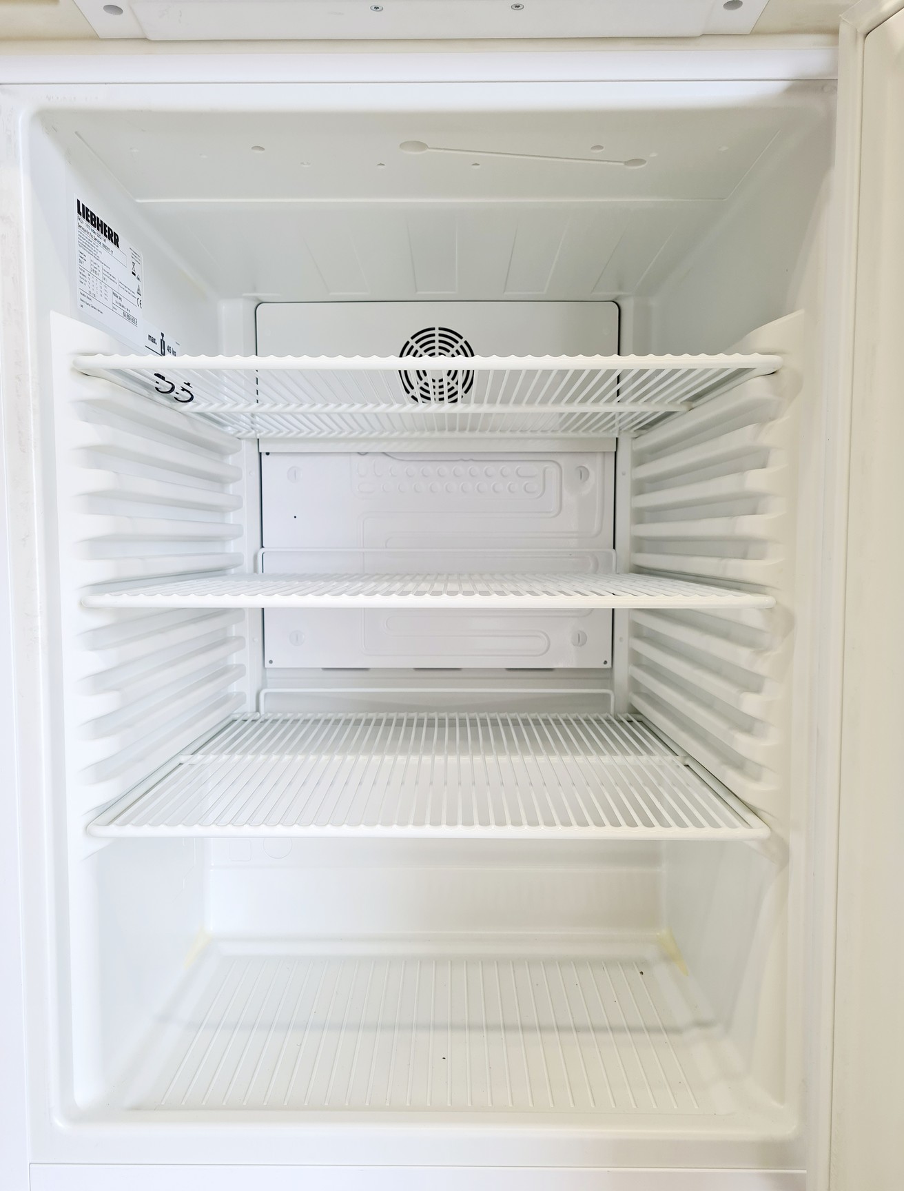 Image of Liebherr Premium FKUv 1610 Lab Fridge Lab