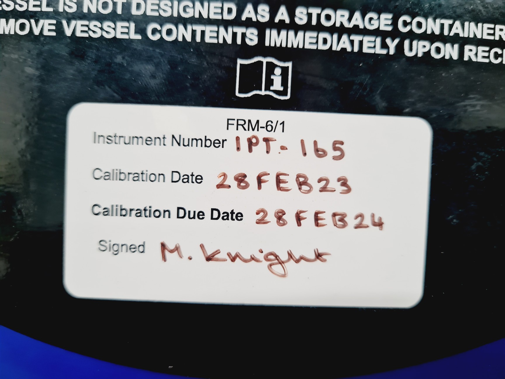 Image of  CryoShipper 8.5 ltr MVE with ShipsLog - 3 Temperature Data Logger Lab