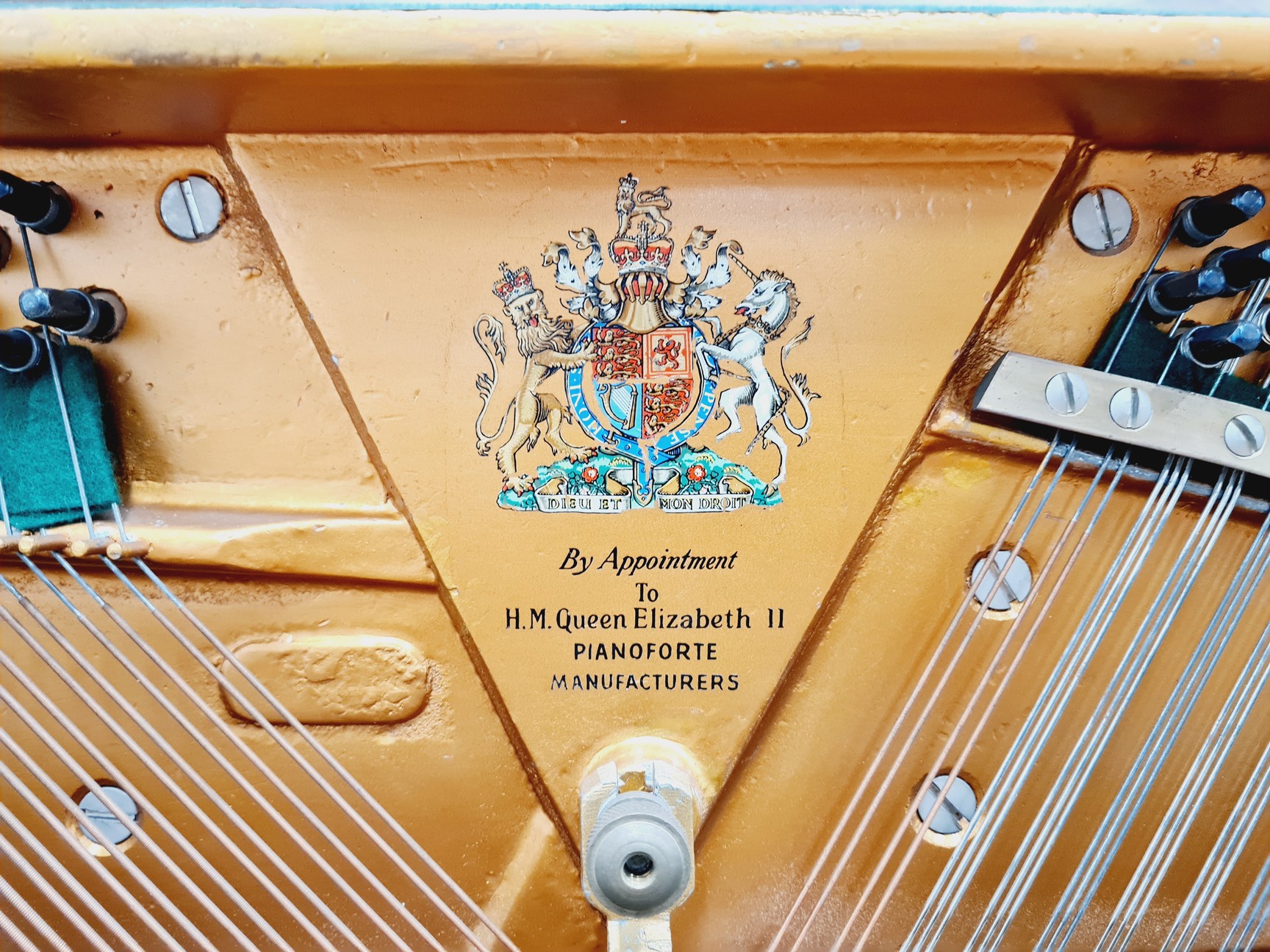 Image of John Broadwood & Sons Upright Piano 265670 1971