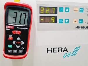 Thumbnail image of Heraeus Heracell 150 Co2 Incubator Lab