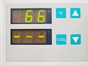 Thumbnail image of Heraeus Heracell 150 Co2 Incubator Lab