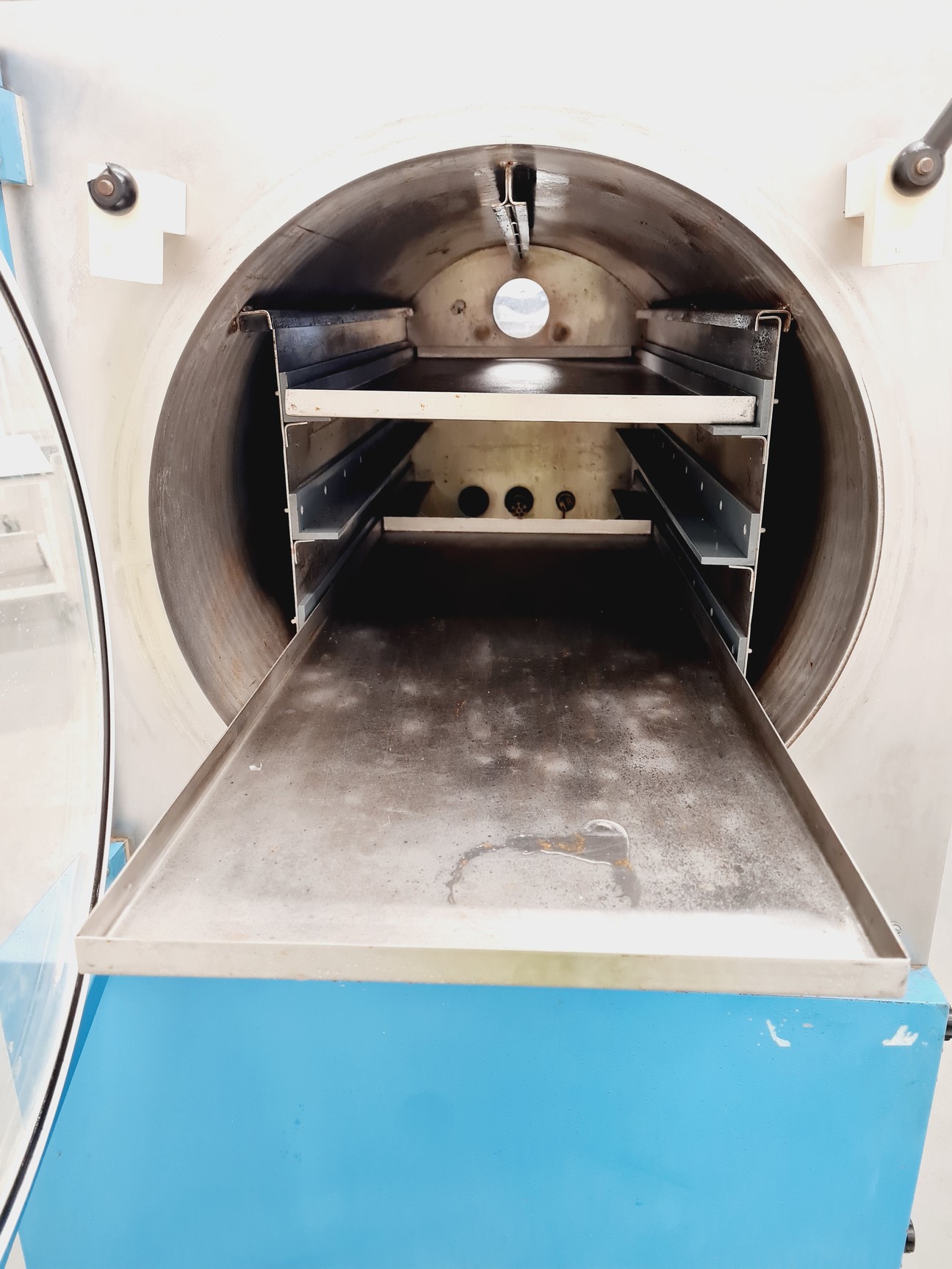 Image of Birchover Instruments Industrial Freeze Dryer 10 Litre Lab