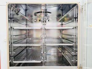 Thumbnail image of Heraeus B5060 EK Co2 Incubator Lab