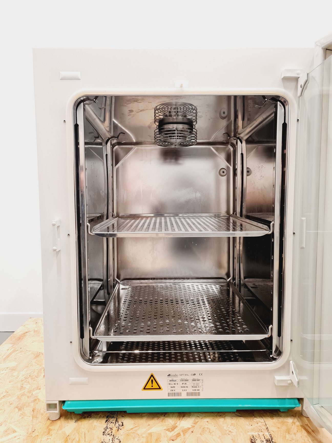 Image of Heraeus HeraCell Co2 Incubator Lab