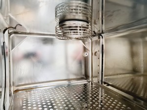 Thumbnail image of Kendro Heraeus HeraCell Co2 Incubator Lab