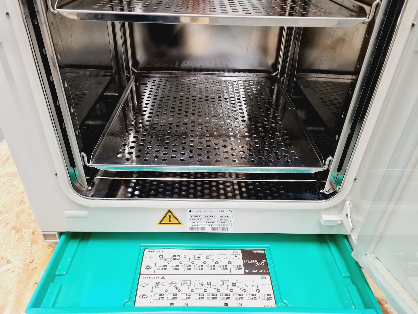 Image of Kendro Heraeus HeraCell Co2 Incubator Lab