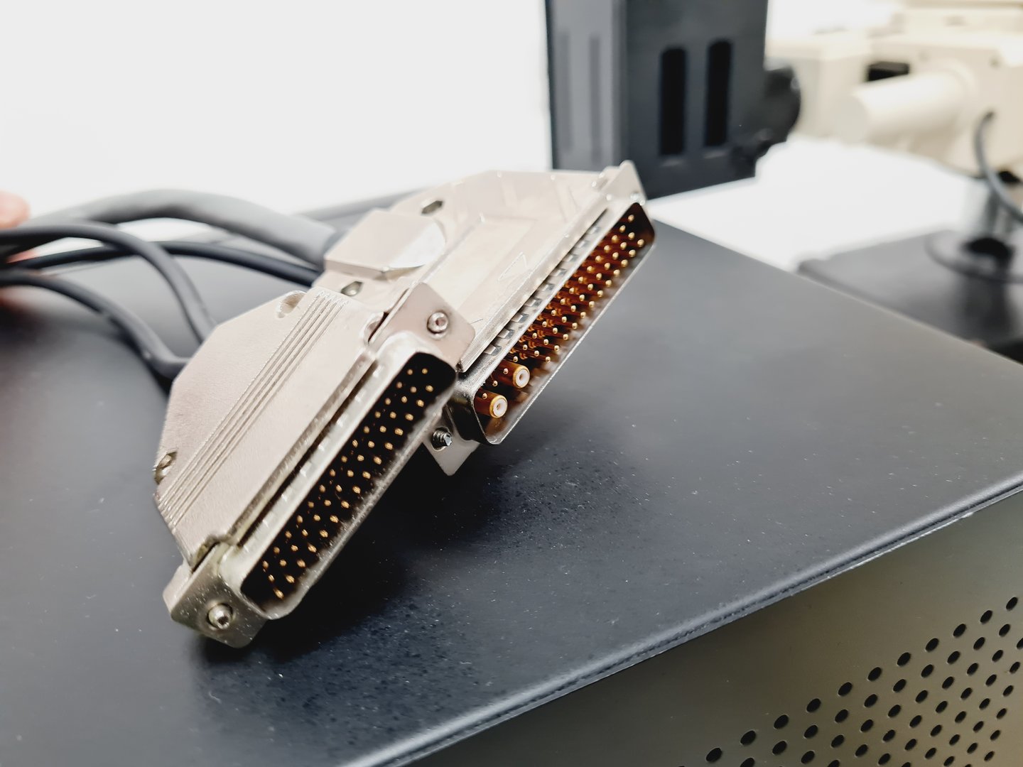 Image of ADE Phase Shift MicroXAM-100 Surface Profile Mapping Microscope Lab Faulty