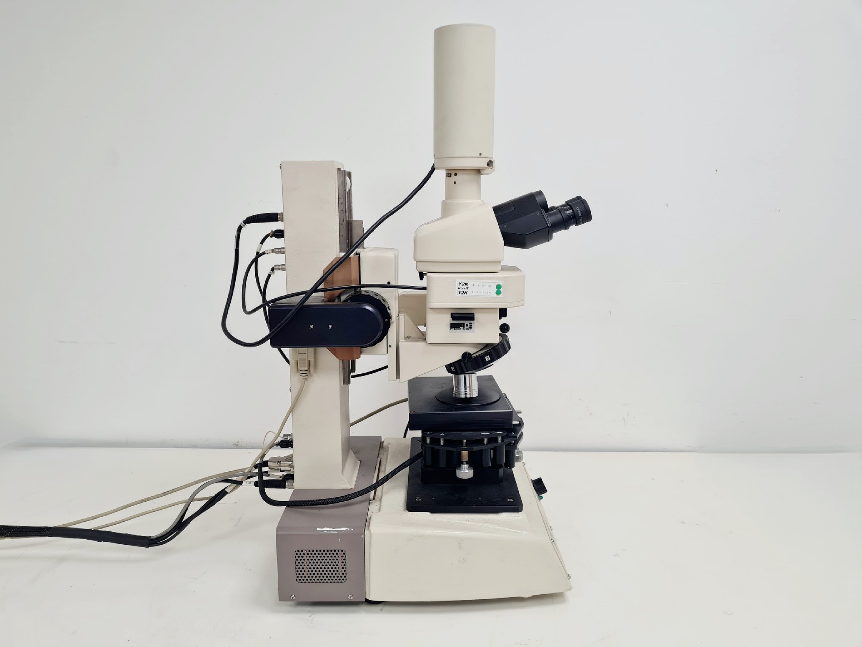 Image of ADE Phase Shift MicroXAM-100 Surface Profile Mapping Microscope Lab Faulty