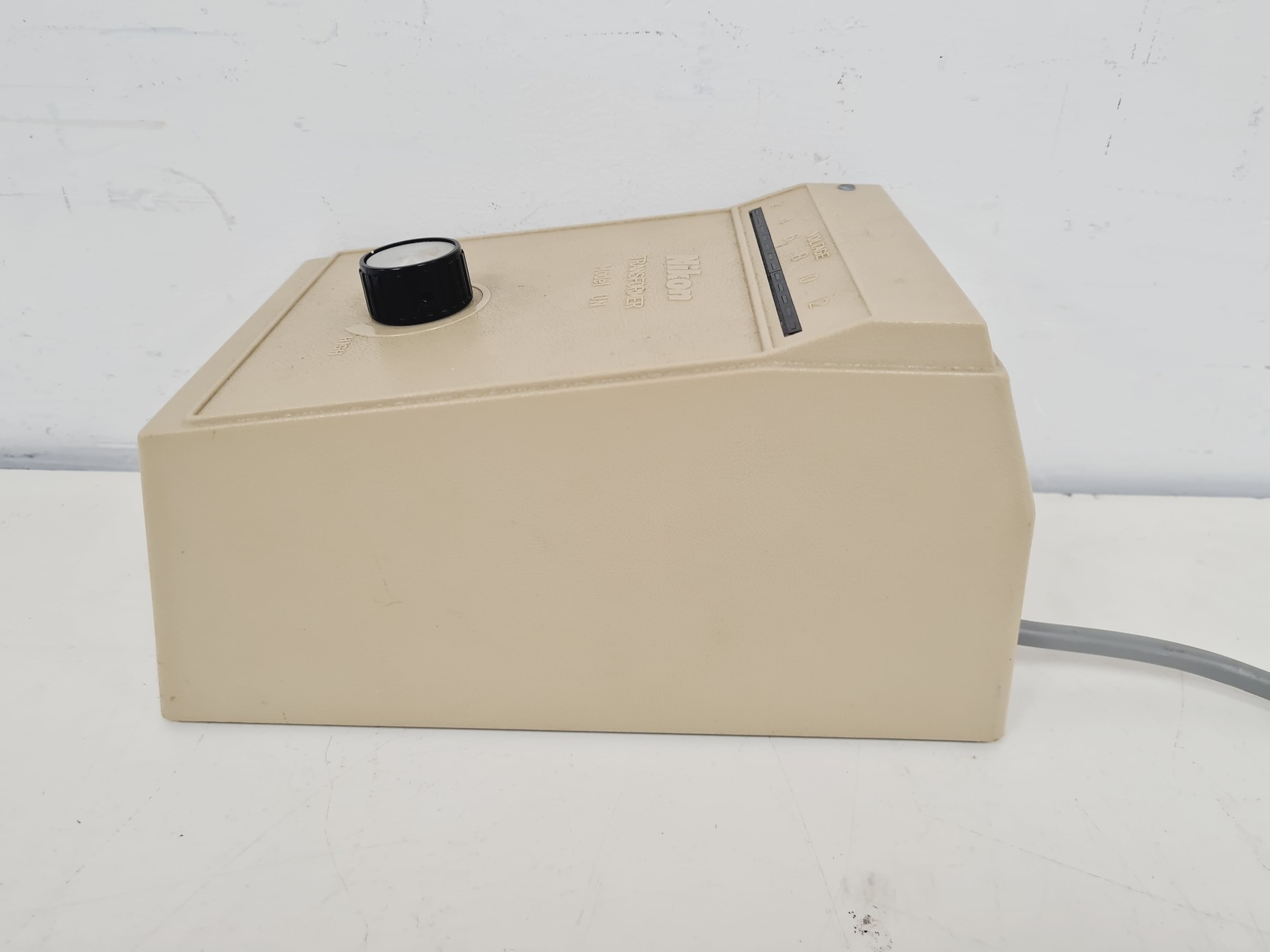 Image of ADE Phase Shift MicroXAM-100 Surface Profile Mapping Microscope Lab Faulty