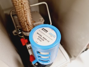 Thumbnail image of Micromeritics Gemini VI Surface Area & Pore Size Analyzer w/ PC & Software Lab