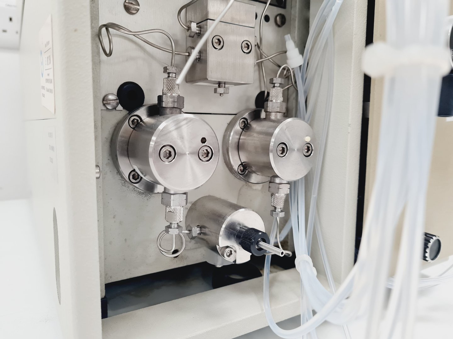 Image of Waters HPLC System Including 2487 Detector, 717 Autosampler, 600S Controller 